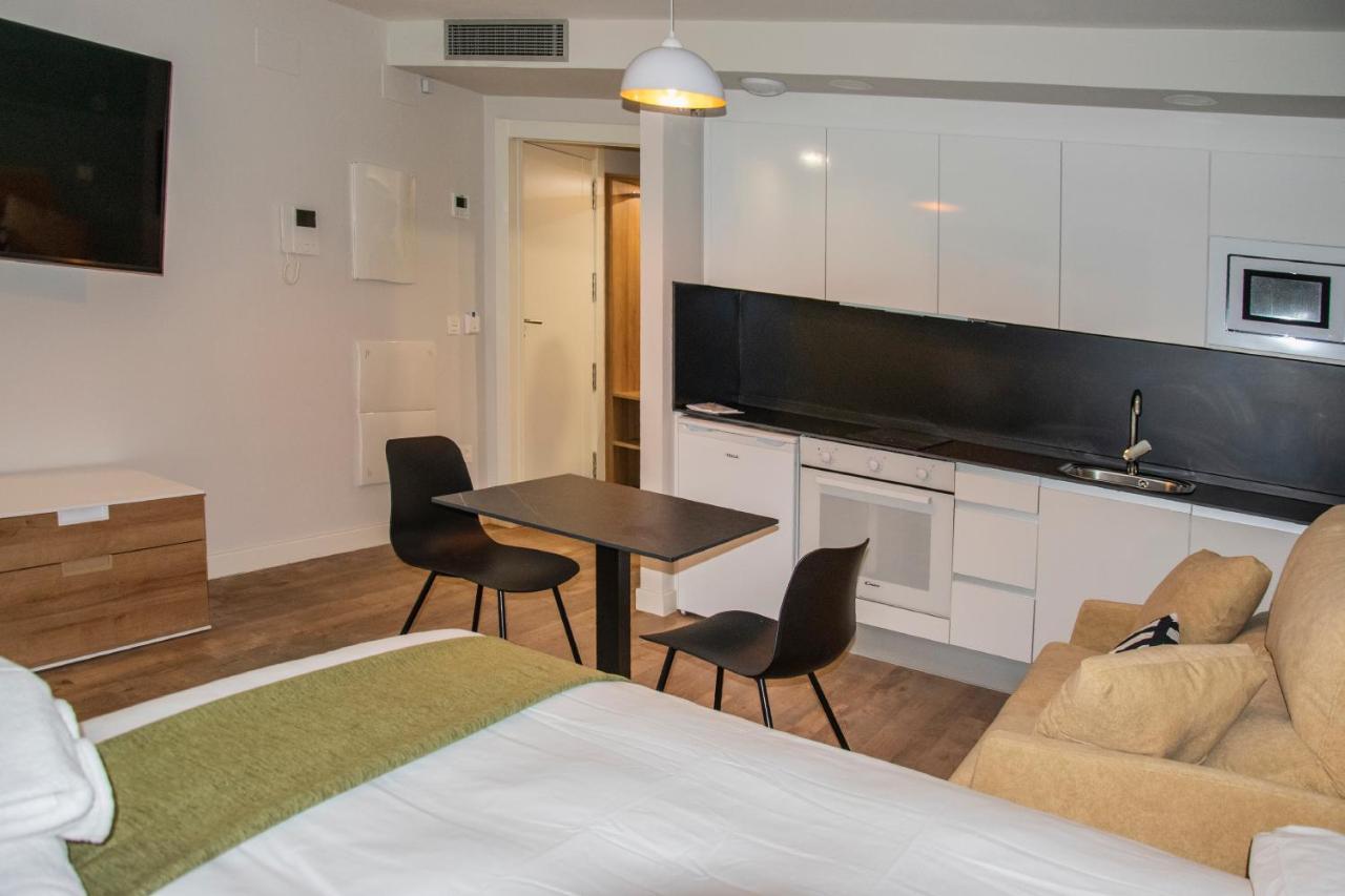 Aparthotel Essenzia De Castilla Аранда де Дуеро Екстериор снимка